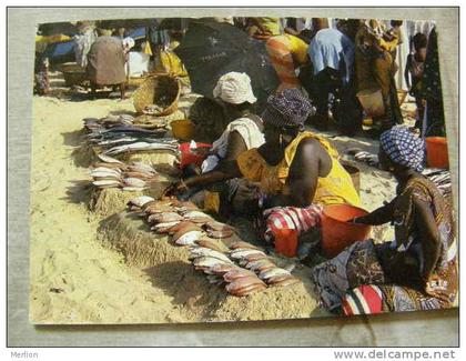 Senegal - Fishmongers D80143