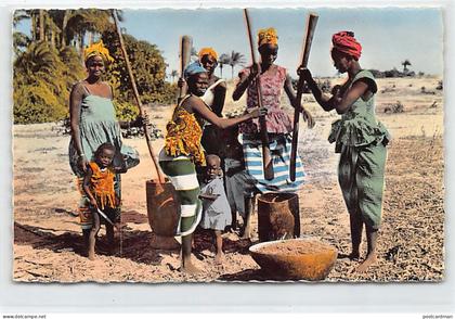 Sénégal - Pileuses - Ed. Robel 2914
