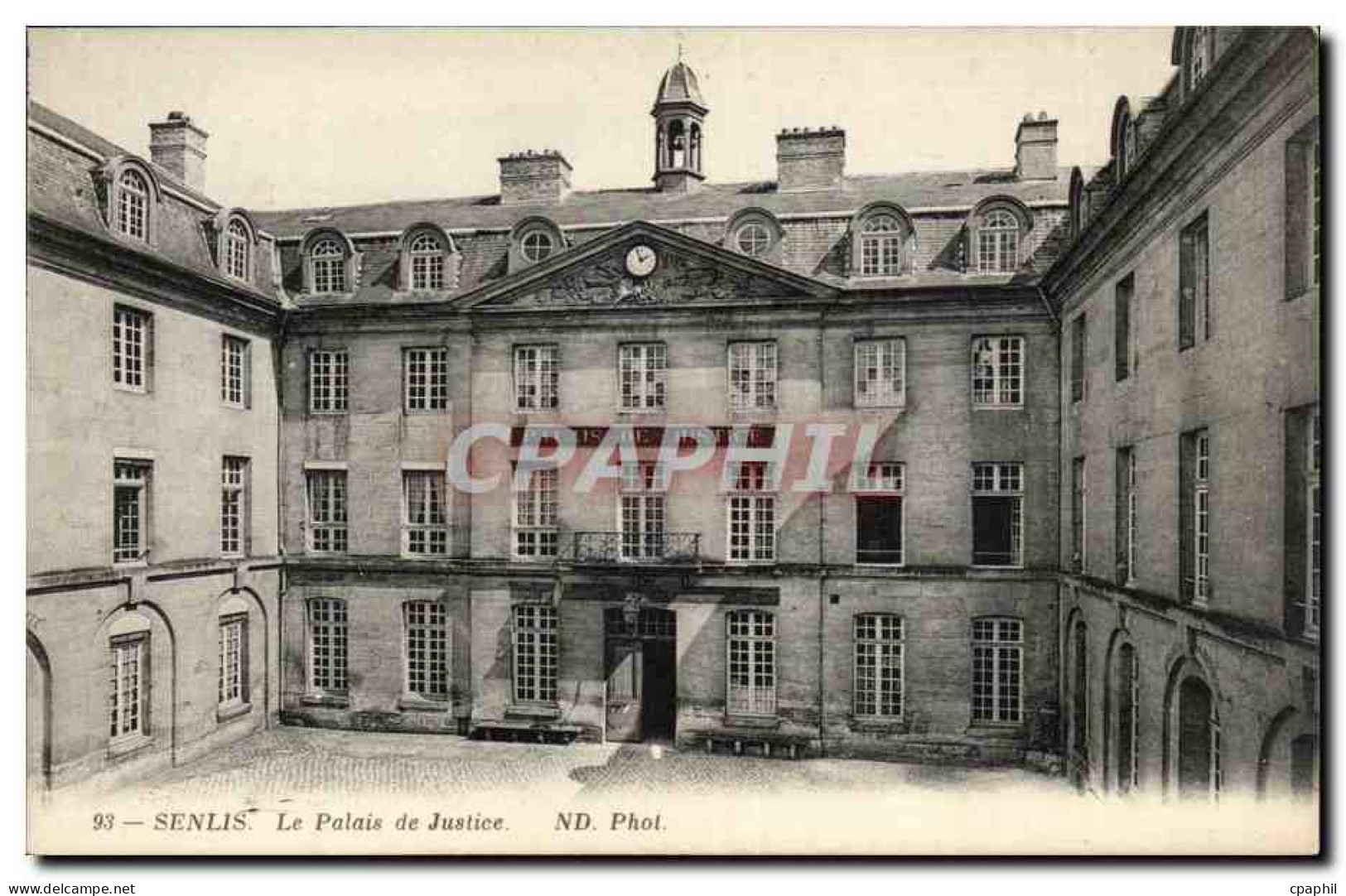 Senlis CPA Le palais de justice