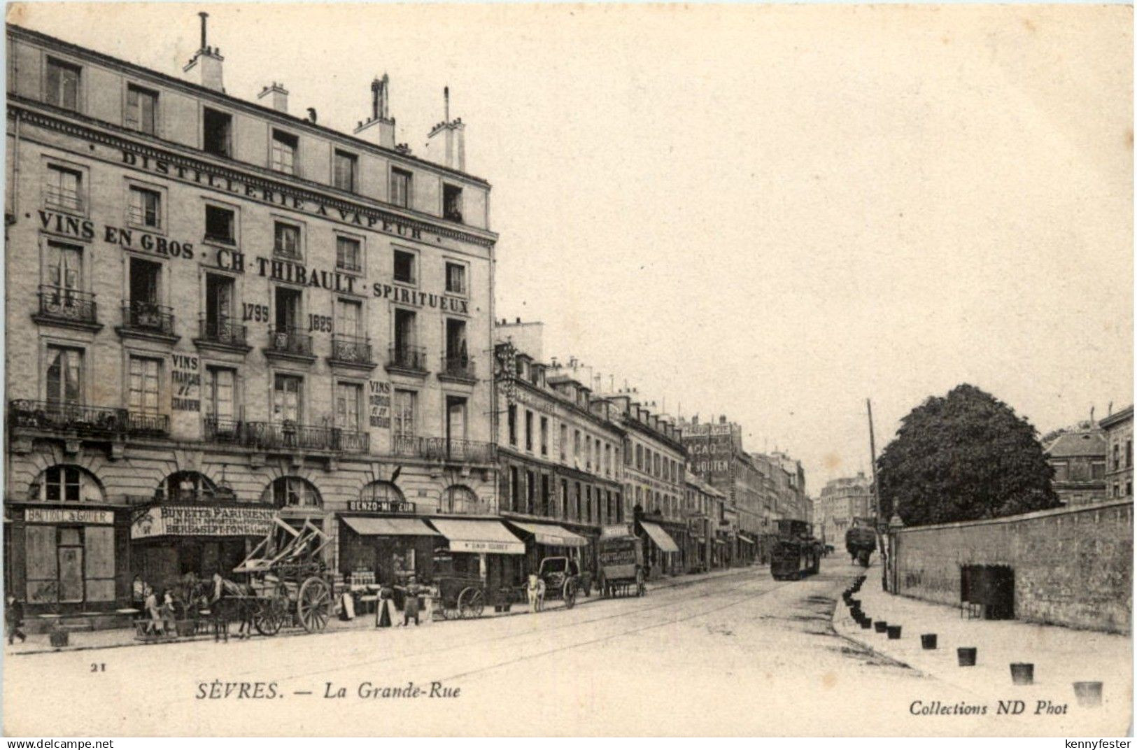 Sevres - La grande rue