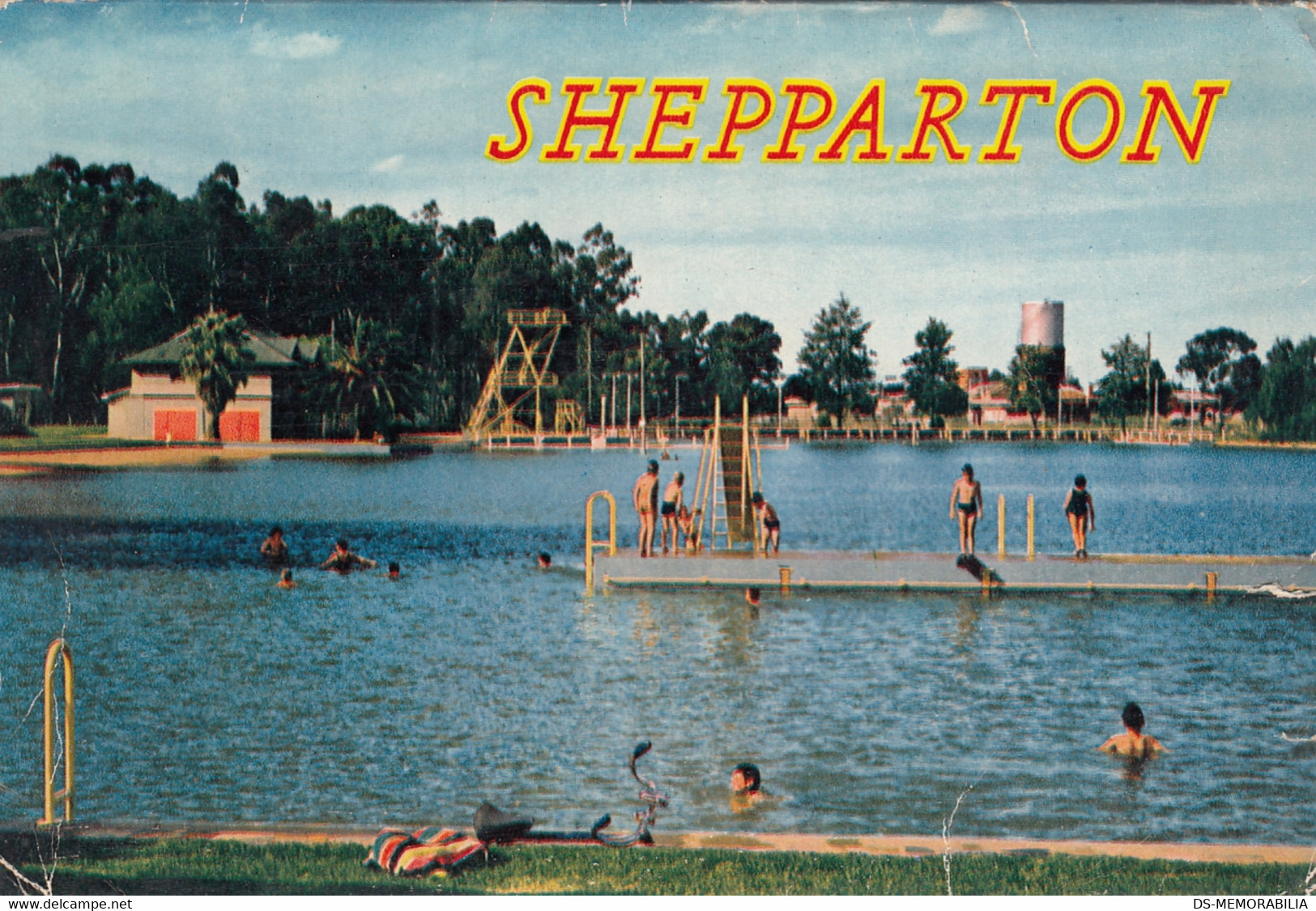 Shepparton - Folder w 12 views