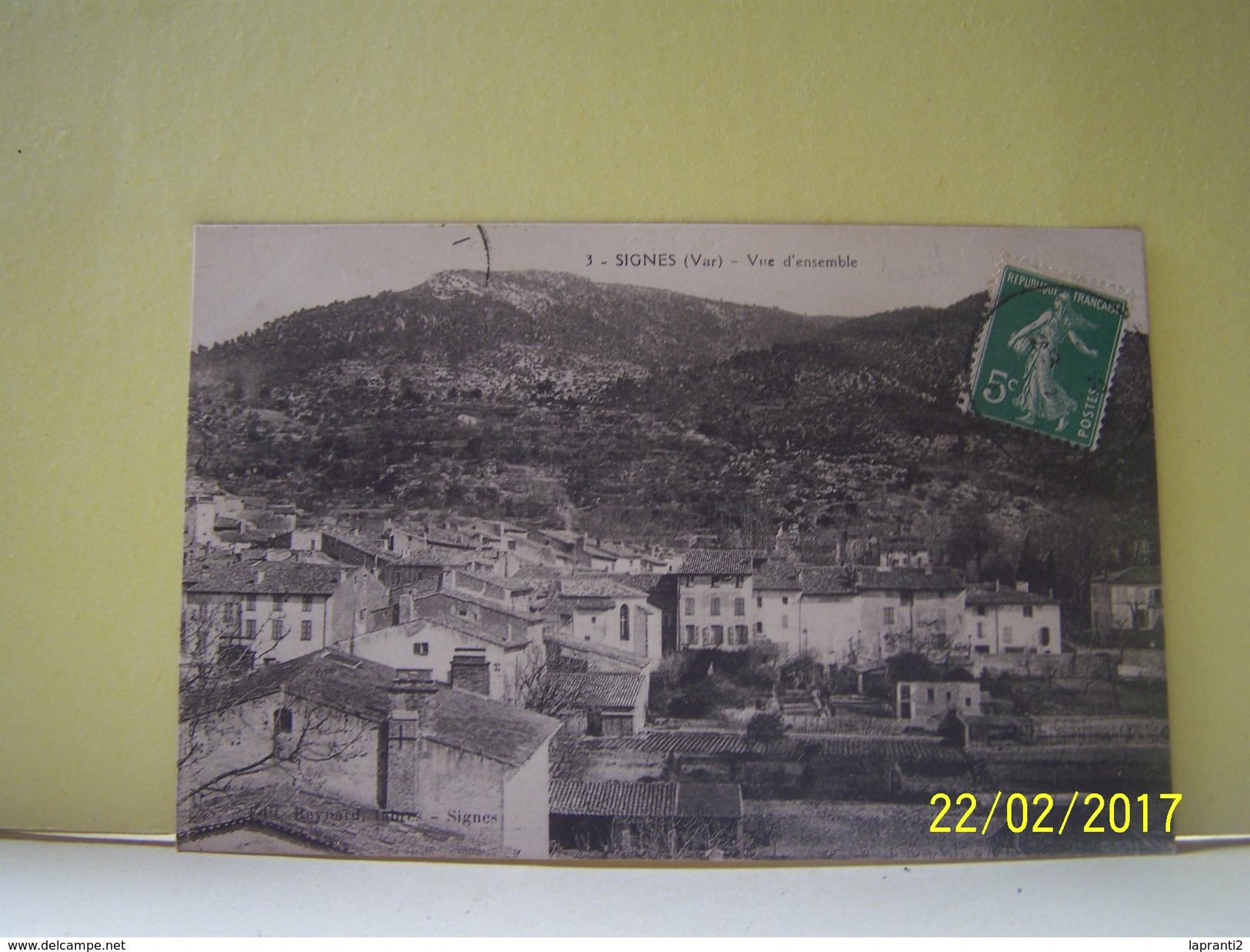 SIGNES (VAR) VUE D'ENSEMBLE.