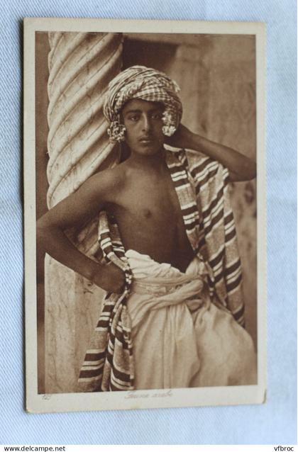 AC269/3, jeune Arabe, Afrique