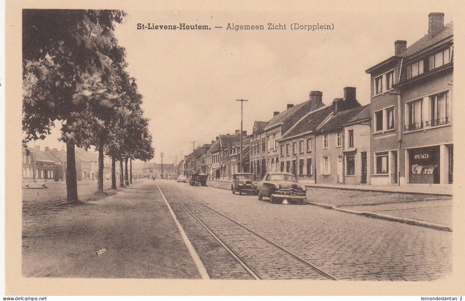 Sint-Lievens-Houtem - Algemeen Zicht (Dorpplein)
