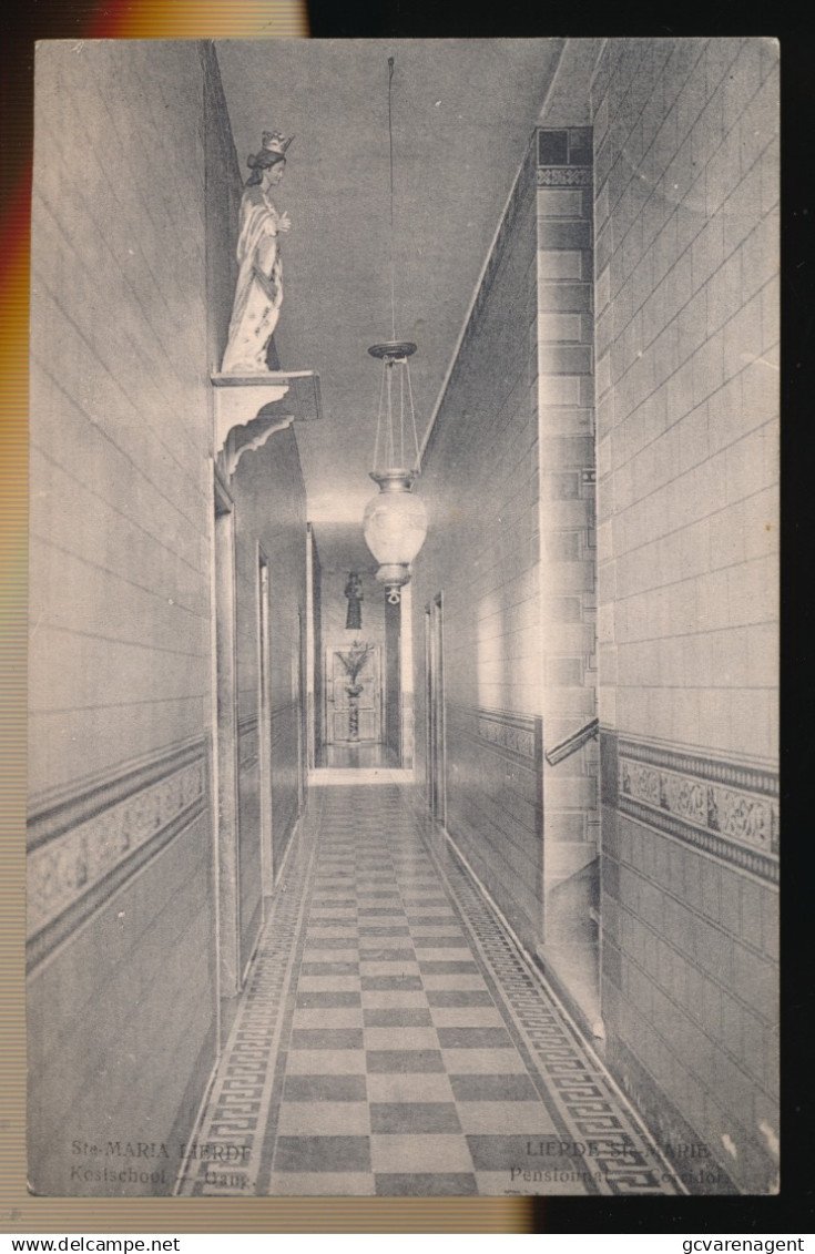 SINT MARIA LIERDE   KOSTSCHOOL  GANG