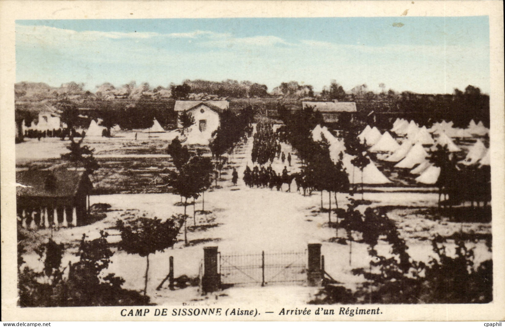 sissonne - Camp de Sissonne - arrivee des Regiment - soldat - militaria - tente - CPA