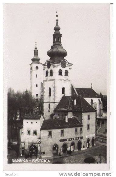 BANSKA BYSTRICA (CARTE PHOTO EGLISE ET COMMERCES)