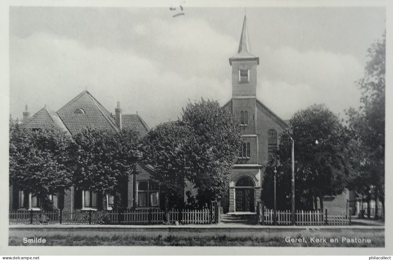 Smilde (Dr.) Geref. Kerk en Pastorie 1935