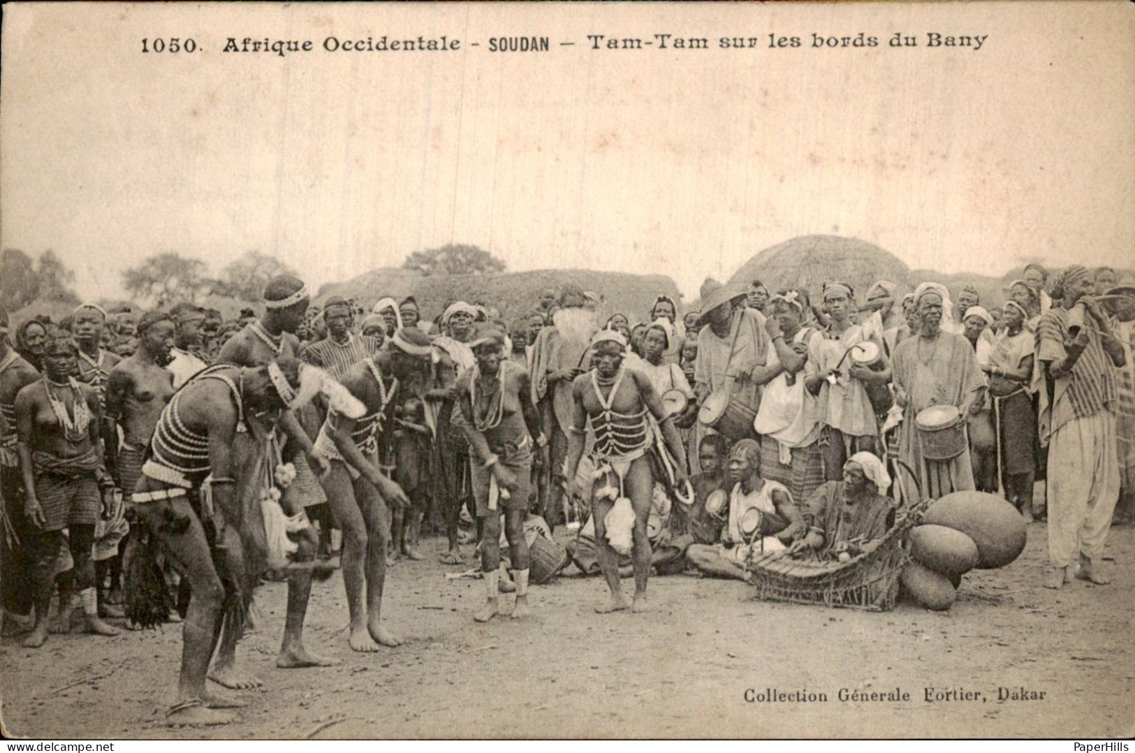 Soedan Sudan - Tam-Tam sur les bords du Bany