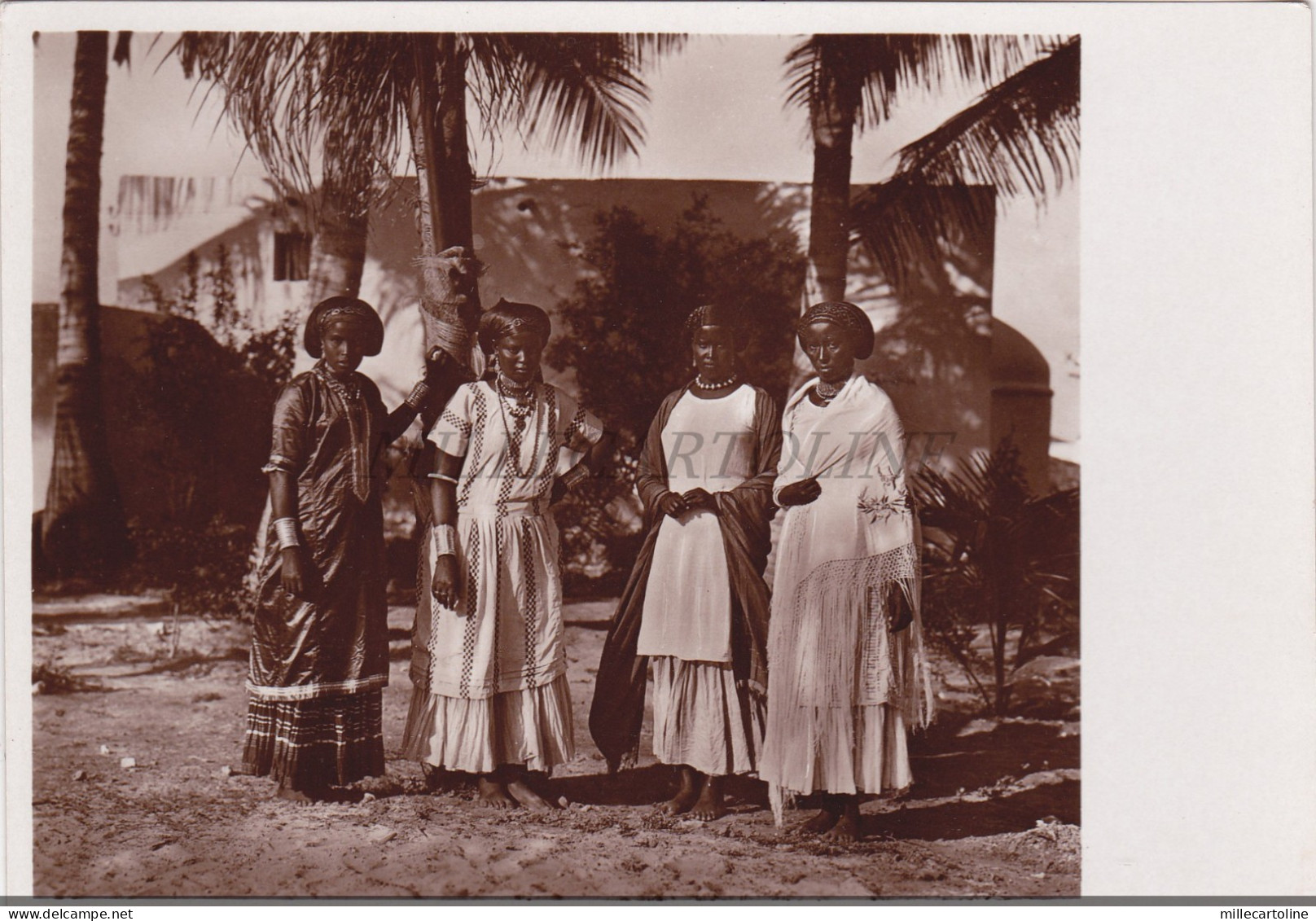 SOMALIA - Tipi di Donne Somale, Parodi Mogadiscio Photo Postcard