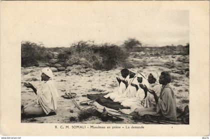CPA Musulman en Priere - La Demande SOMALIA (1084572)