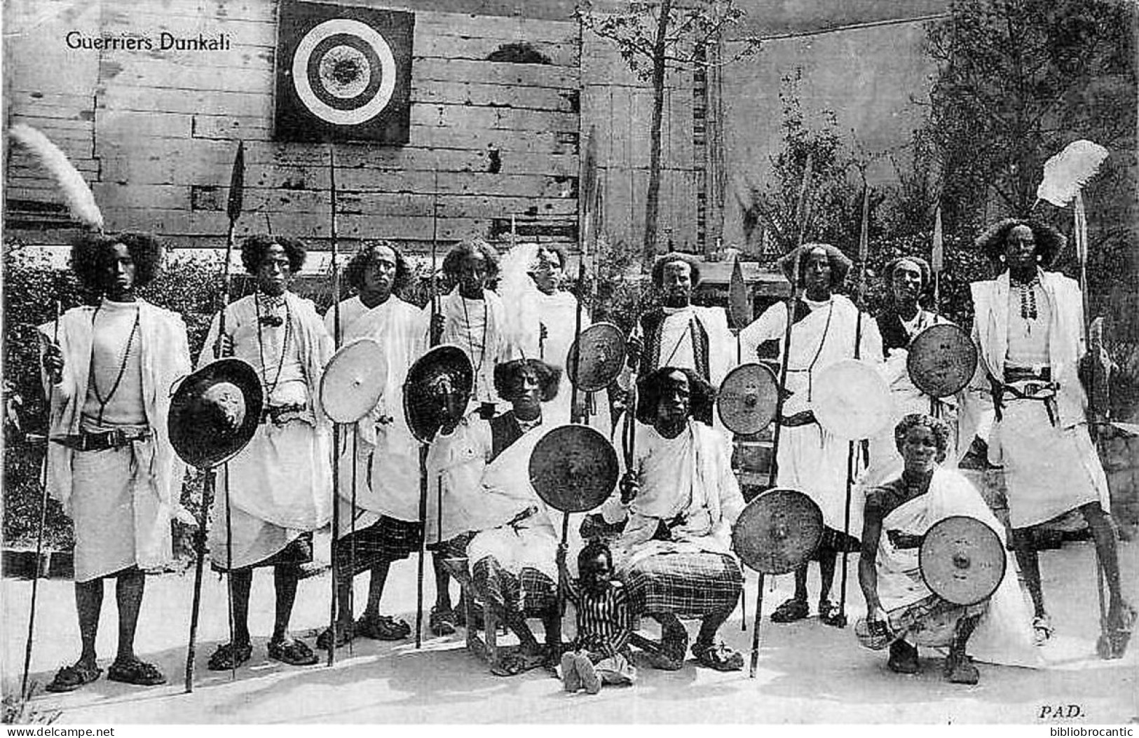 SOMALIE - GUERRIERS DUNKALI