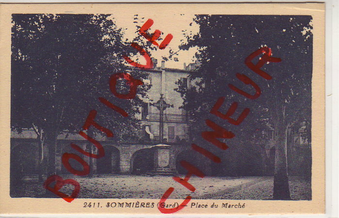 SOMMIERES PLACE DU MARCHE