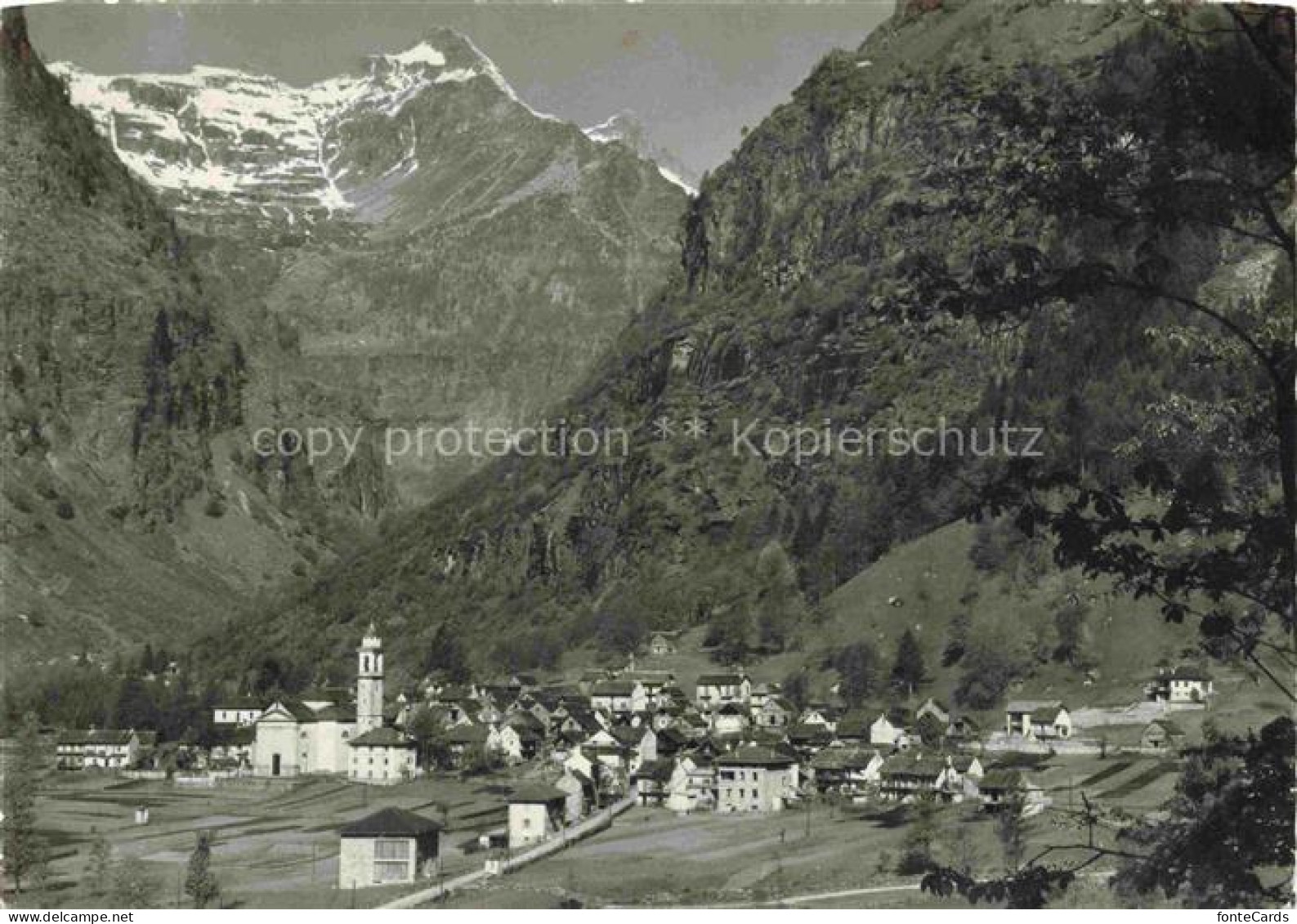 Sonogno Valle Verzasca LOCARNO TI Val-Verzasca Bergdorf Kirche Bergpanorama Schn