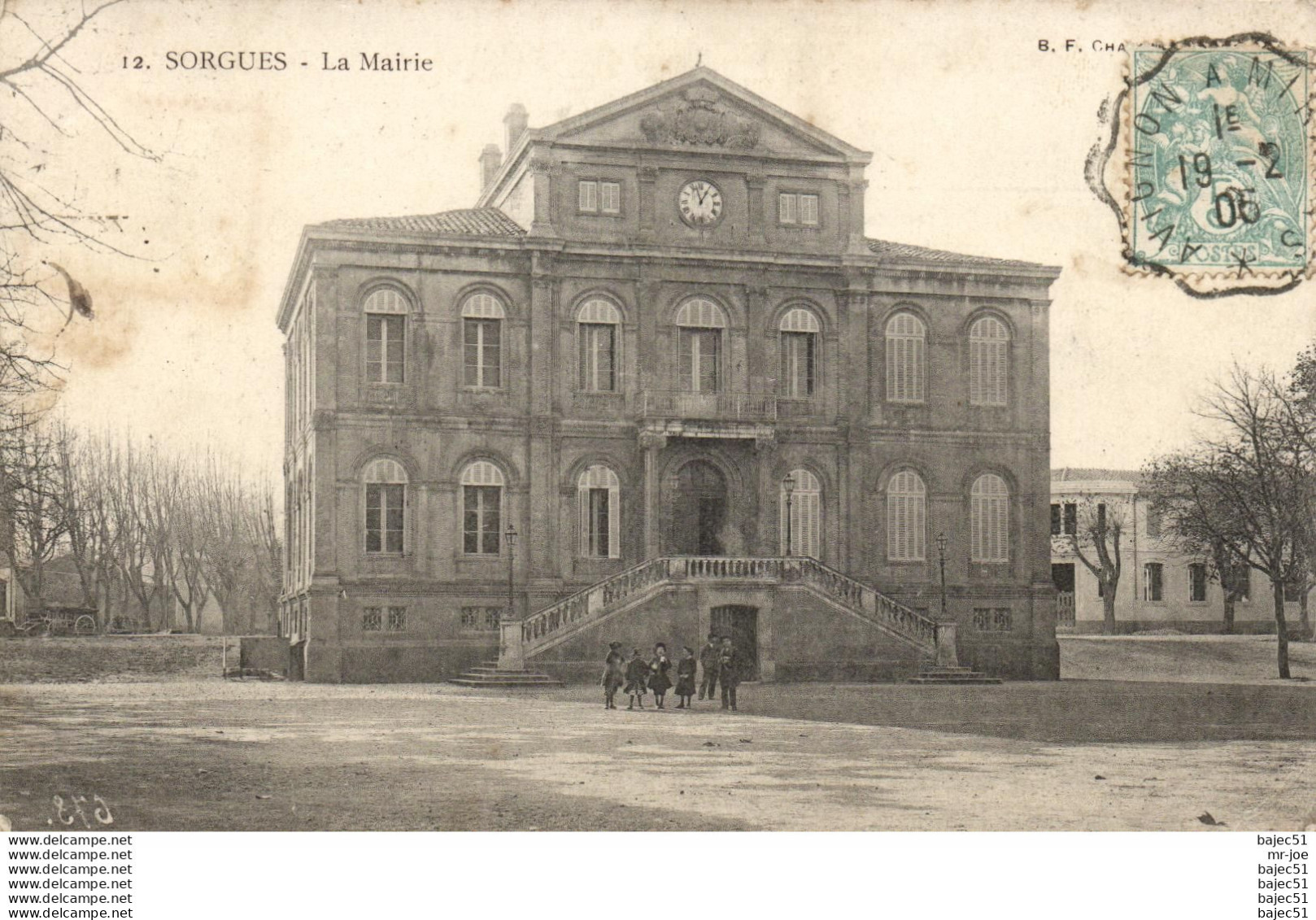 Sorgues - la mairie