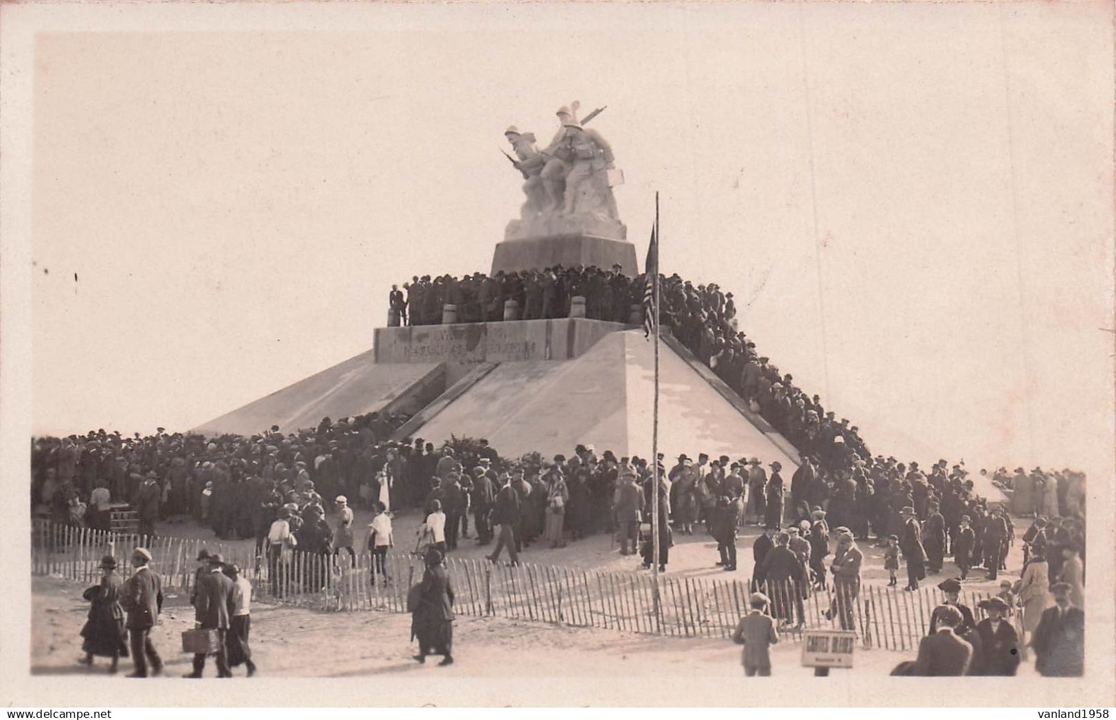 SOUAIN -PERTHES LES HURLUS-carte photo