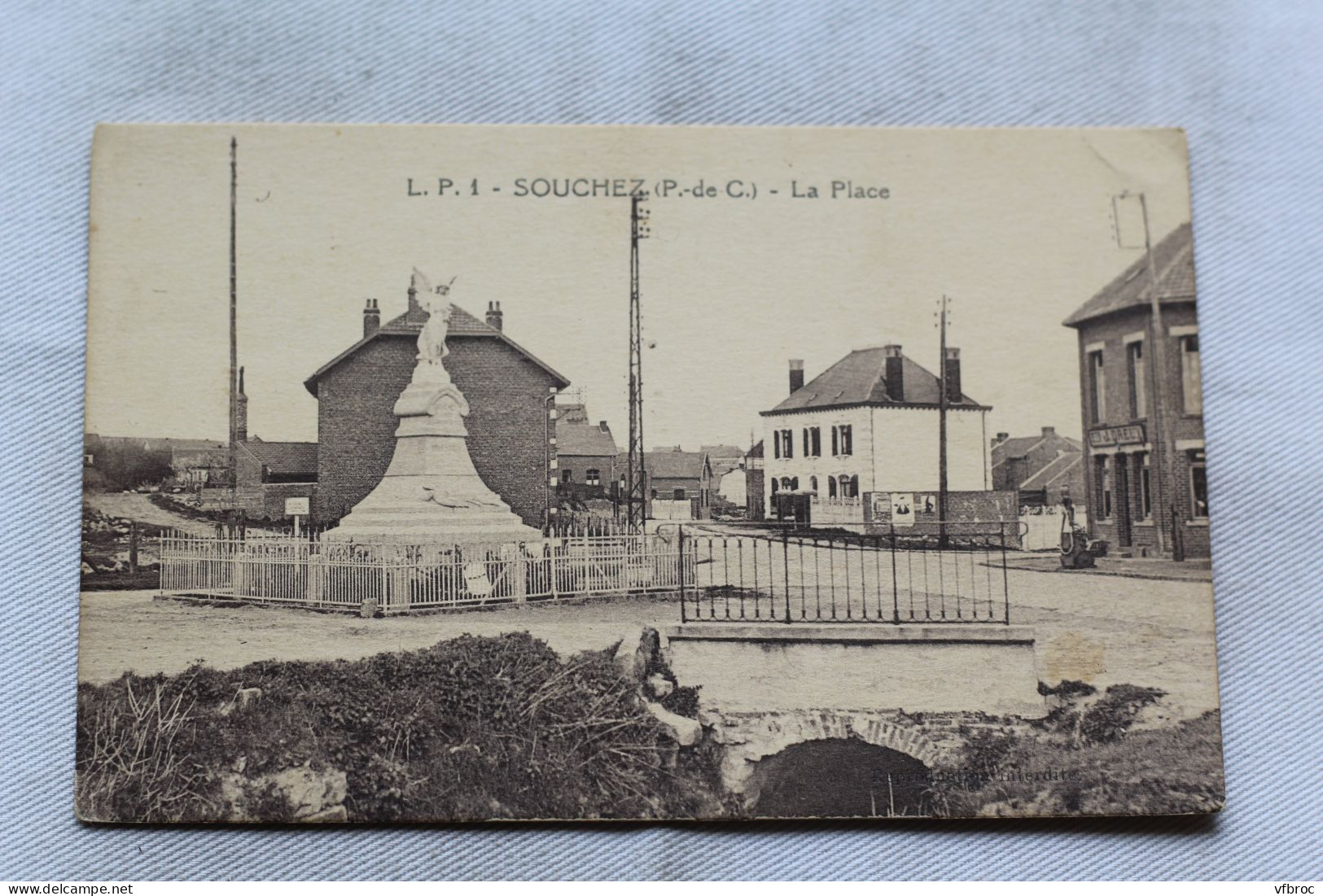 Souchez, la place, Pas de Calais 62