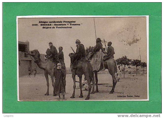 SOUDAN --  Guerriers " Touareg"