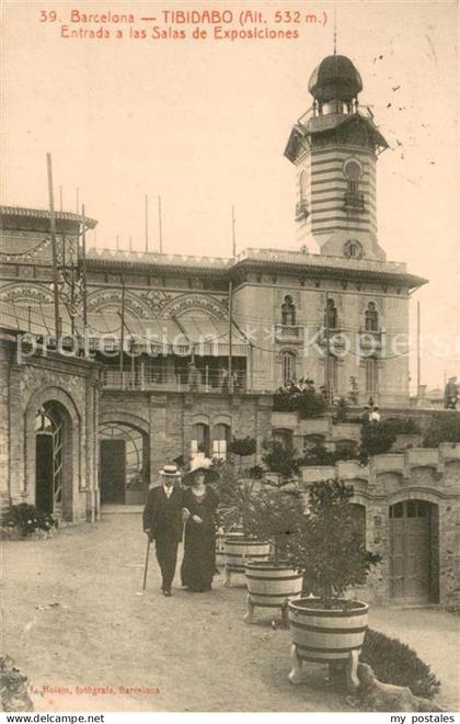 Barcelona Cataluna Tribidabo - Entrada a las Salas de Exposiciones