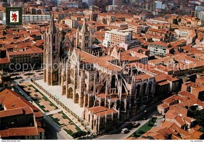 Leon Castilla y Leon Catedral vista aérea