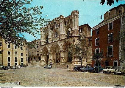 Postal Cuenca. Catedral y Plaza Mayor No. 36