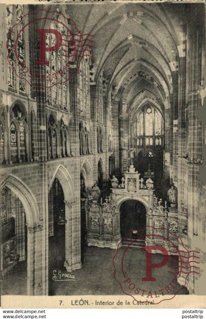León Interior de la Catedral Castilla y León. España Spain