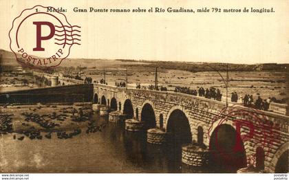 BADAJOZ. MERIDA. GRAN PUENTE ROMANO SOBRE EL RIO GUADIANA.