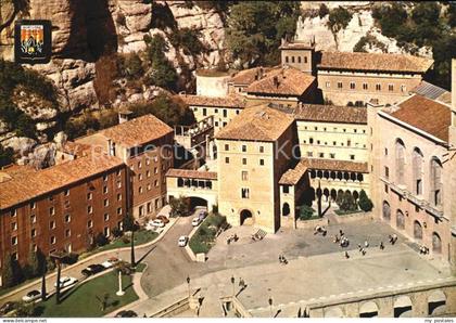 Montserrat Kloster Plazas del Santuario Klosterplatz