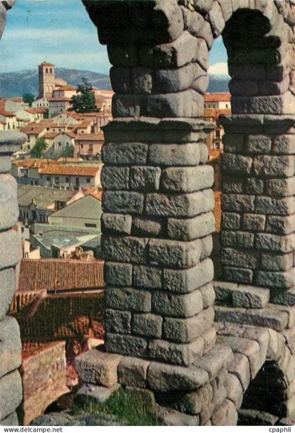 CPM Segovia detail de l'aqueduc