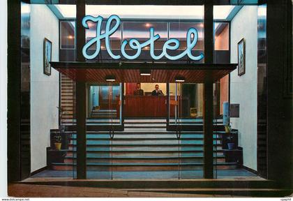 CPM Segovia hotel acueducio entree et direction