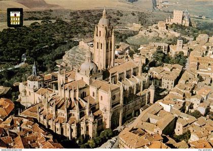 Segovia ES Cathedrale Fliegeraufnahme