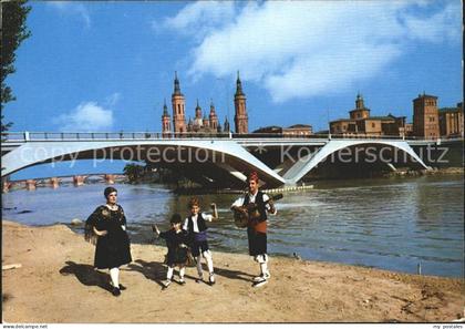 Zaragoza Saragossa Espana Rio Ebro y los Tres Puentes