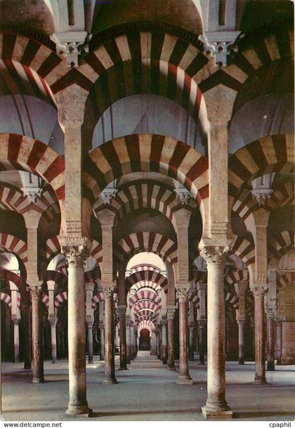 CPM Cordoba Interieur de la Mosquee