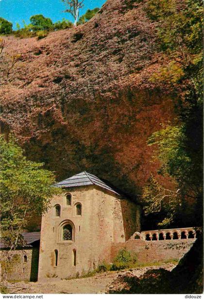 Carte Postale - Espagne - Espana - Aragon - Huesca - Alto Aragon - San Juan de la Pena - Vista del Monasterio bajo la Ro