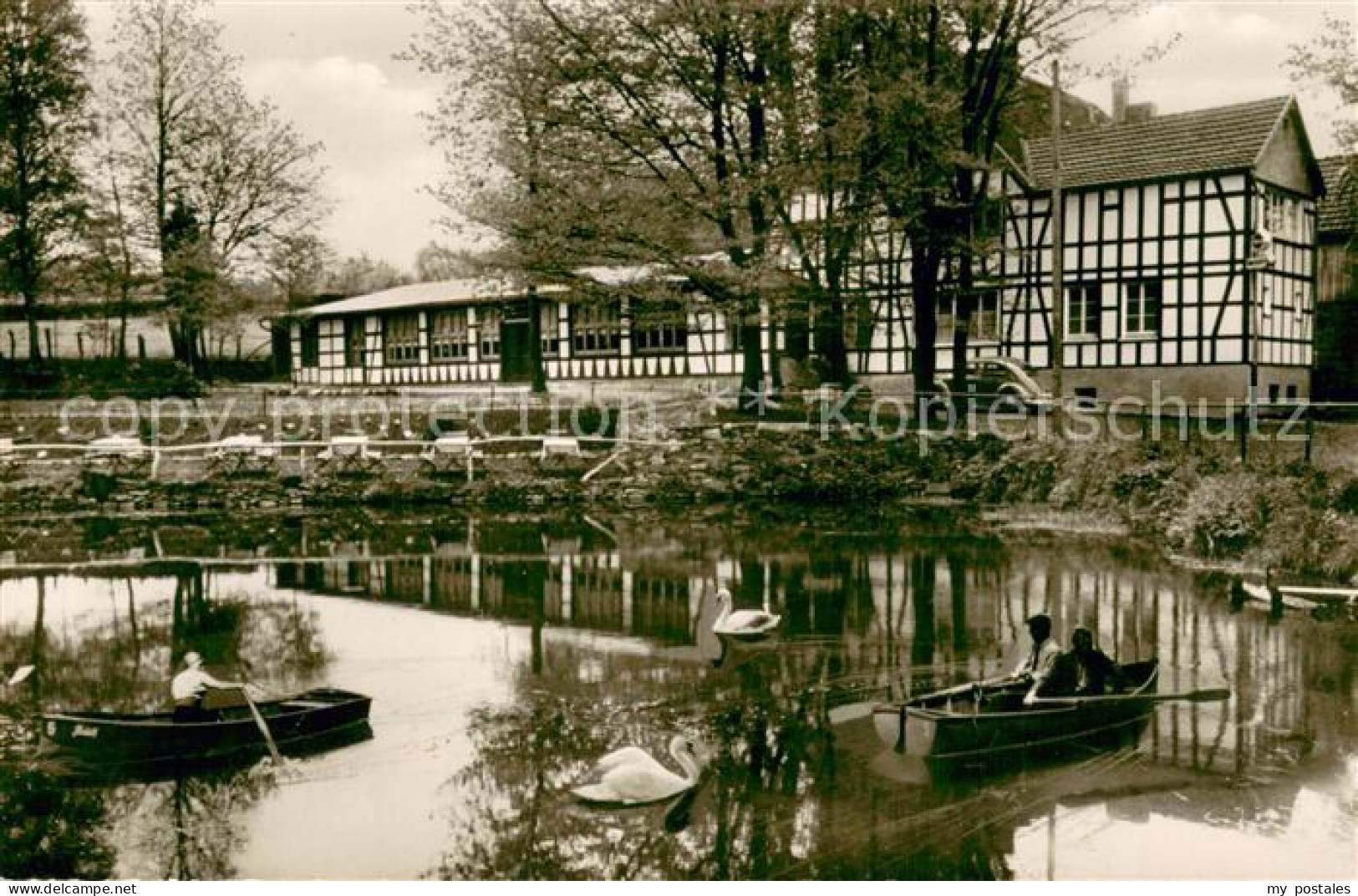 Sprockhoevel Gaststaette Haus Kleinbeck mit Teich