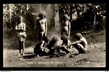 SRI-LANKA - CEYLAN - VEDDAHS ABORIGINES