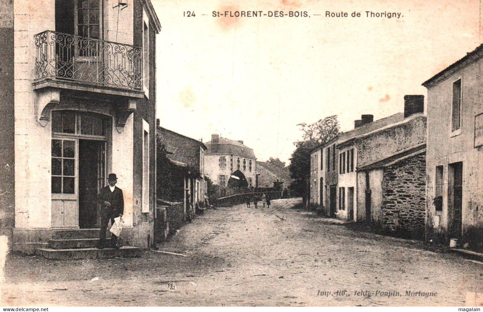 St Florent des Bois : route de Thorigny
