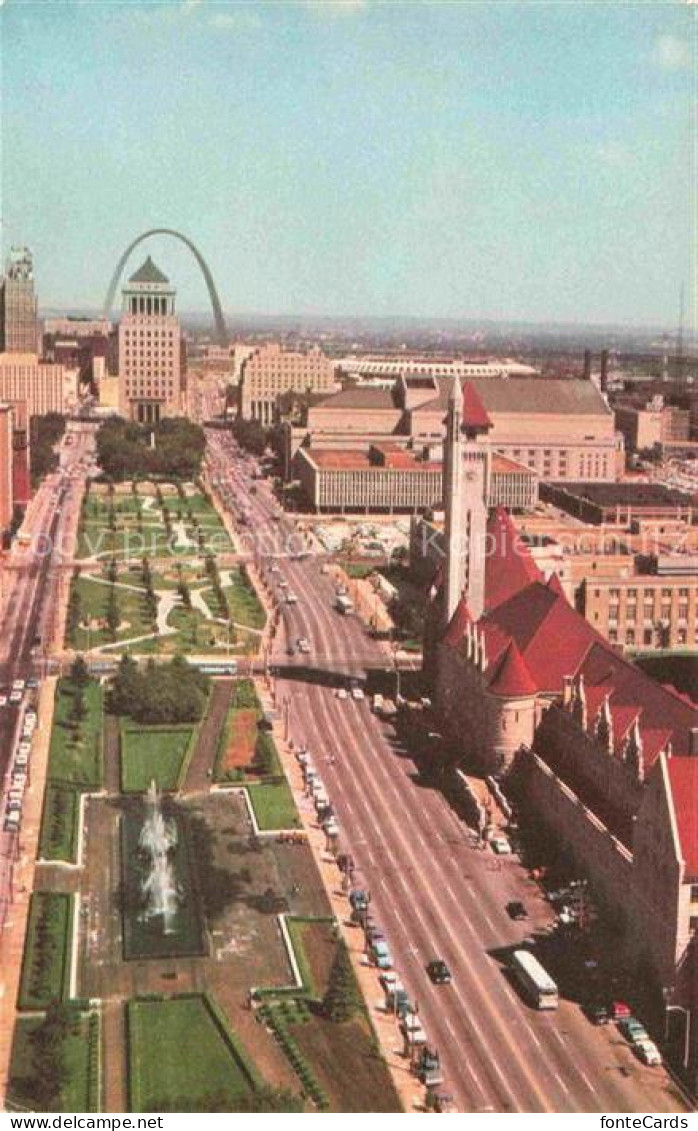ST LOUIS Missouri (MO) USA Market Street and Aloe Plaza aerial view