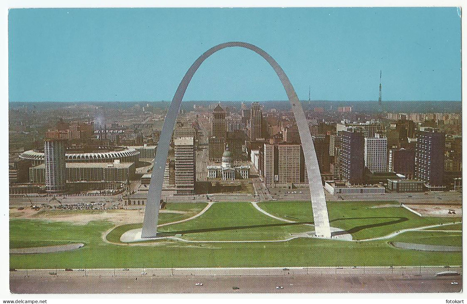 St. Louis Missouri MO, Vintage PC, Gateway to West Arch