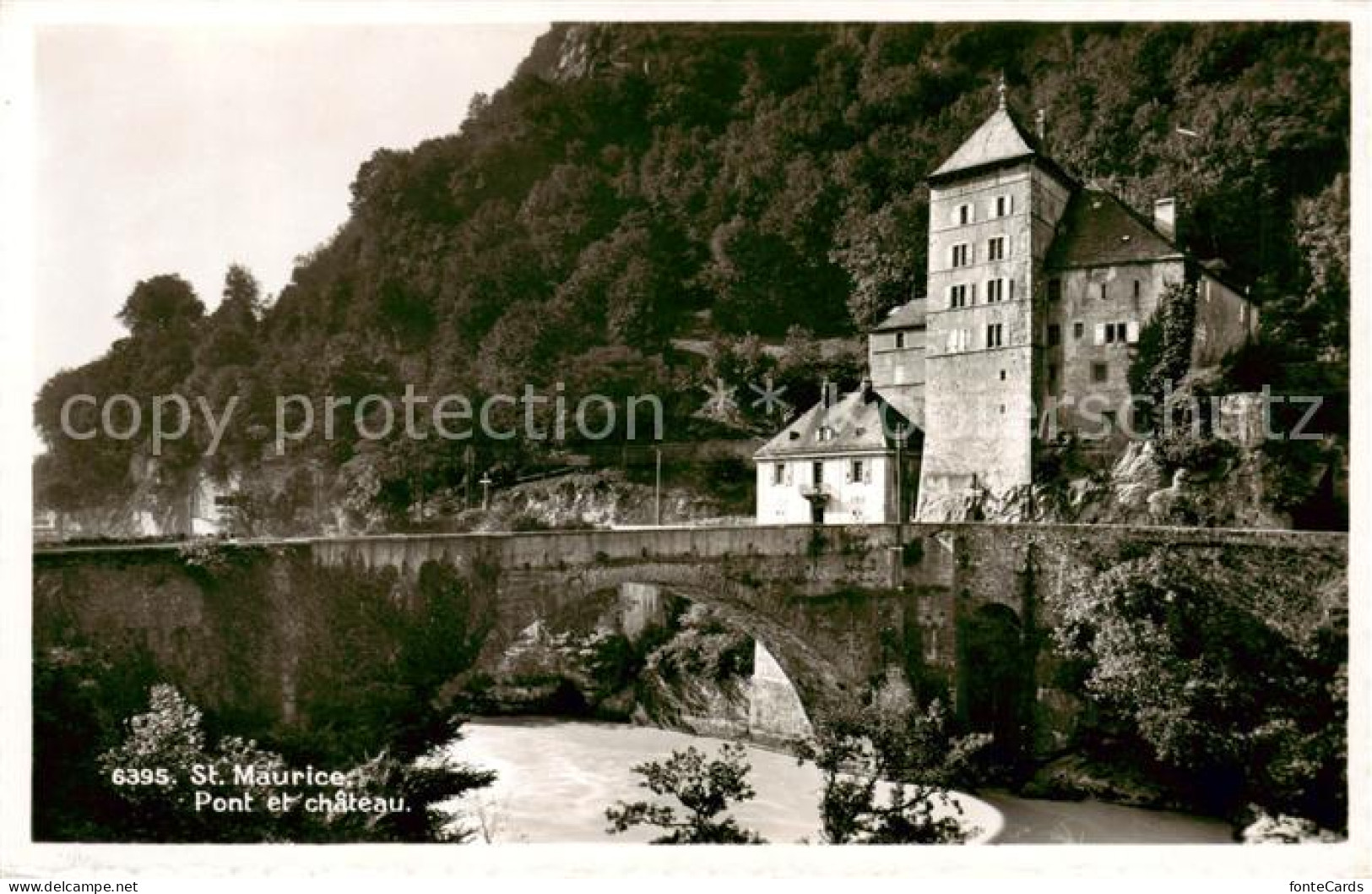 St Maurice  Valais VS Pont et Chateau