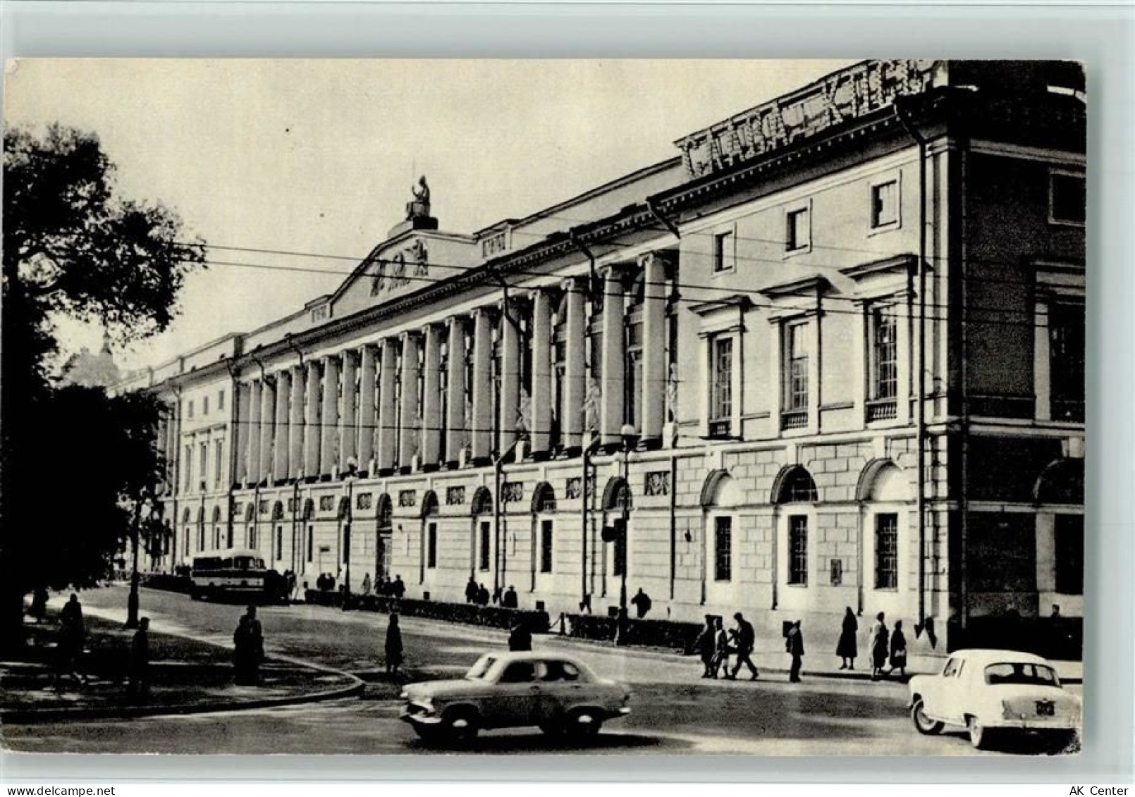 St. Petersburg Petrograd - 11054416