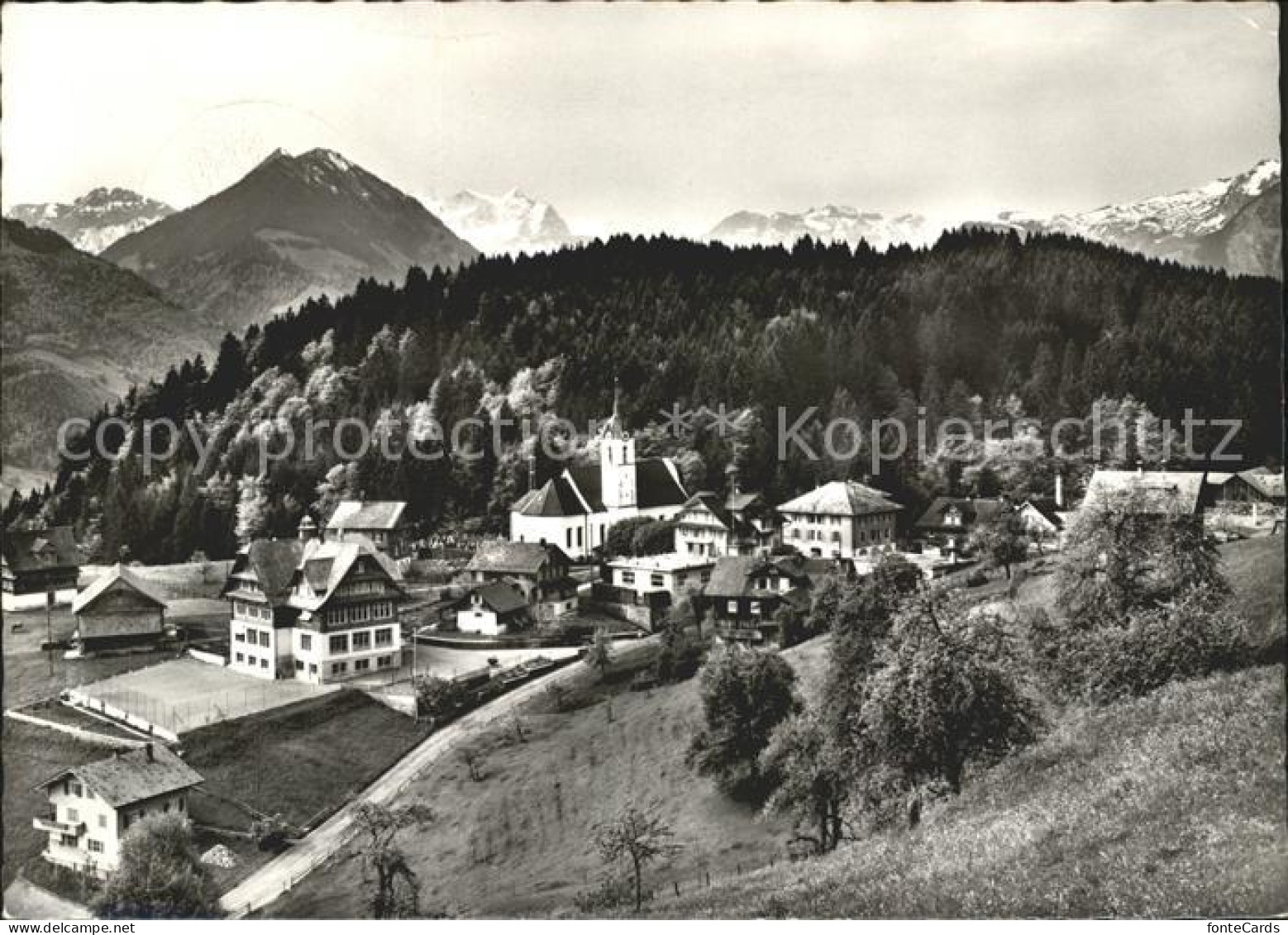 Stalden OW mit Wetterhorngruppe