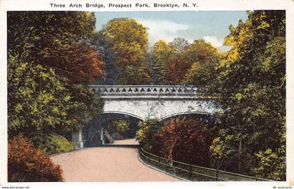 B520 US Three Arch Bridge Prospect Park Brooklyn New York postcard