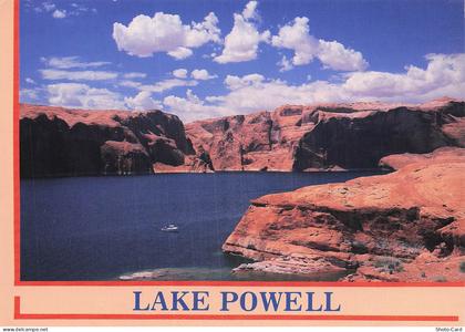 ETATS UNIS LAKE POWELL NEAR HOLE IN THE ROCK TRAIL