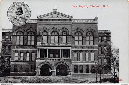 A848 US North Dakota Bismarck State Capitol vintage postcard