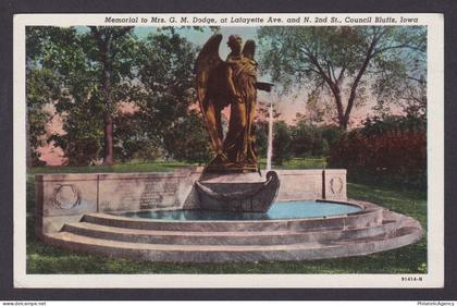Postcard, United States, Council Bluffs IA, Memorial to Mrs. G. M. Dodge