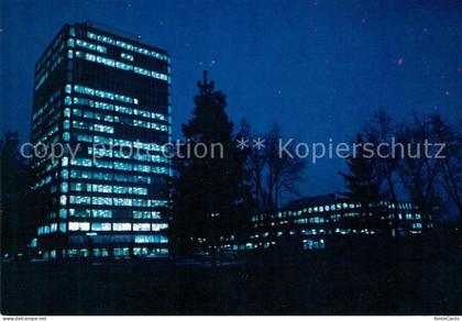 East Hartford Founders Plaza Nachtaufnahme