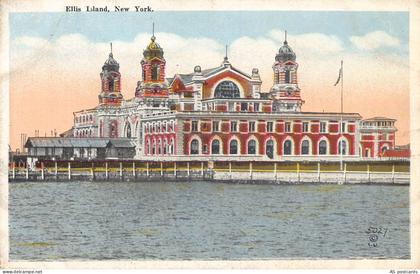 C122 New York  Ellis Island   vintage postcard