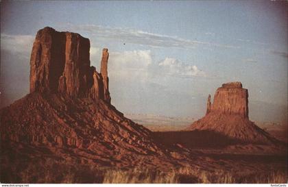 Monument Valley Left and Right Mittens