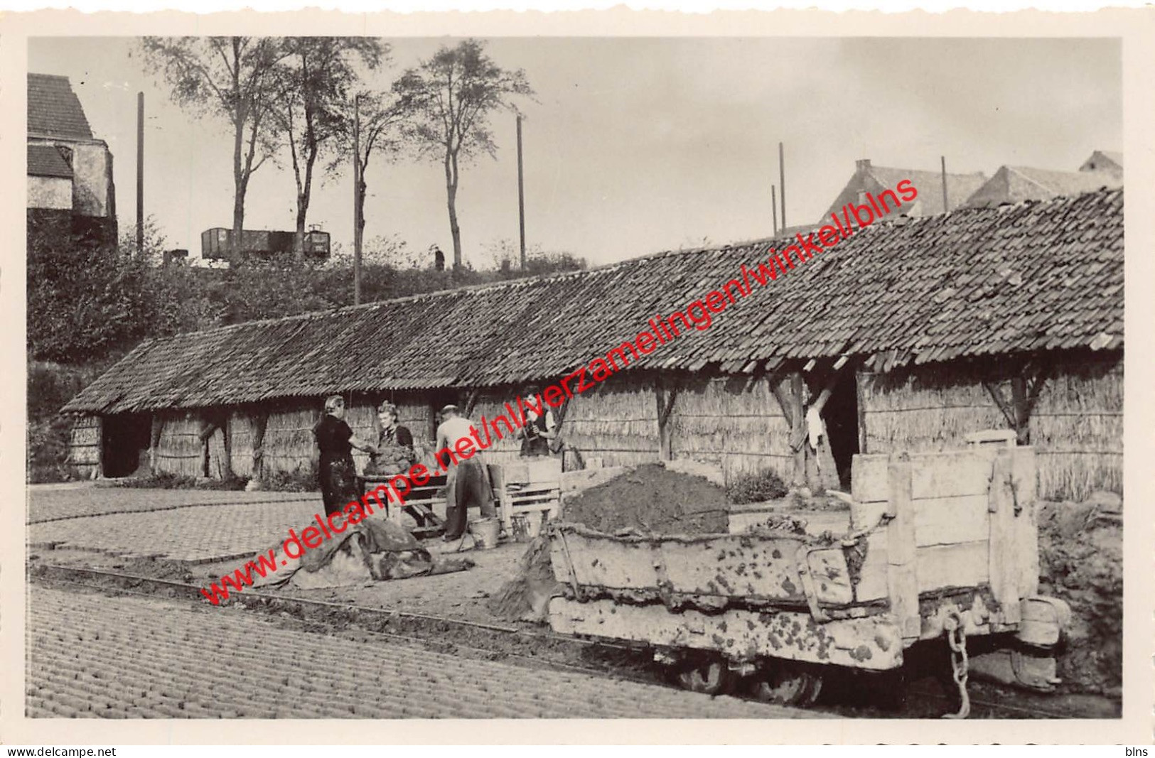 Steenbakkerij - bewerking van den handsteen - Boom